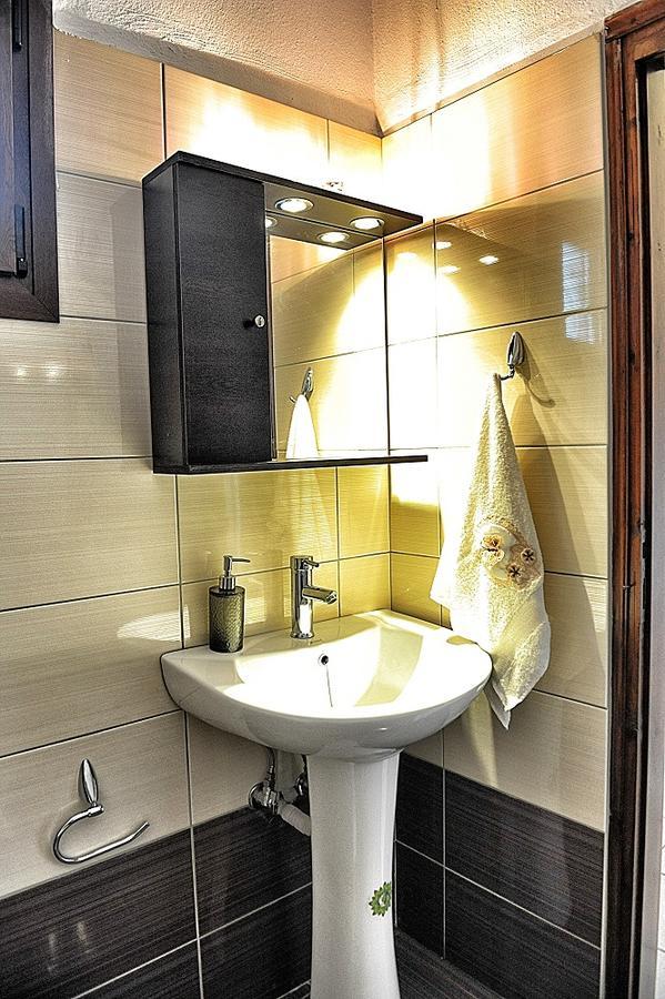 Palm Tree Apartments Псакудия Экстерьер фото