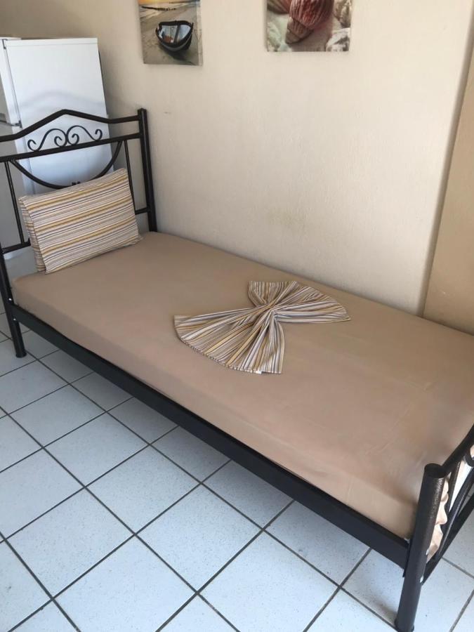 Palm Tree Apartments Псакудия Экстерьер фото
